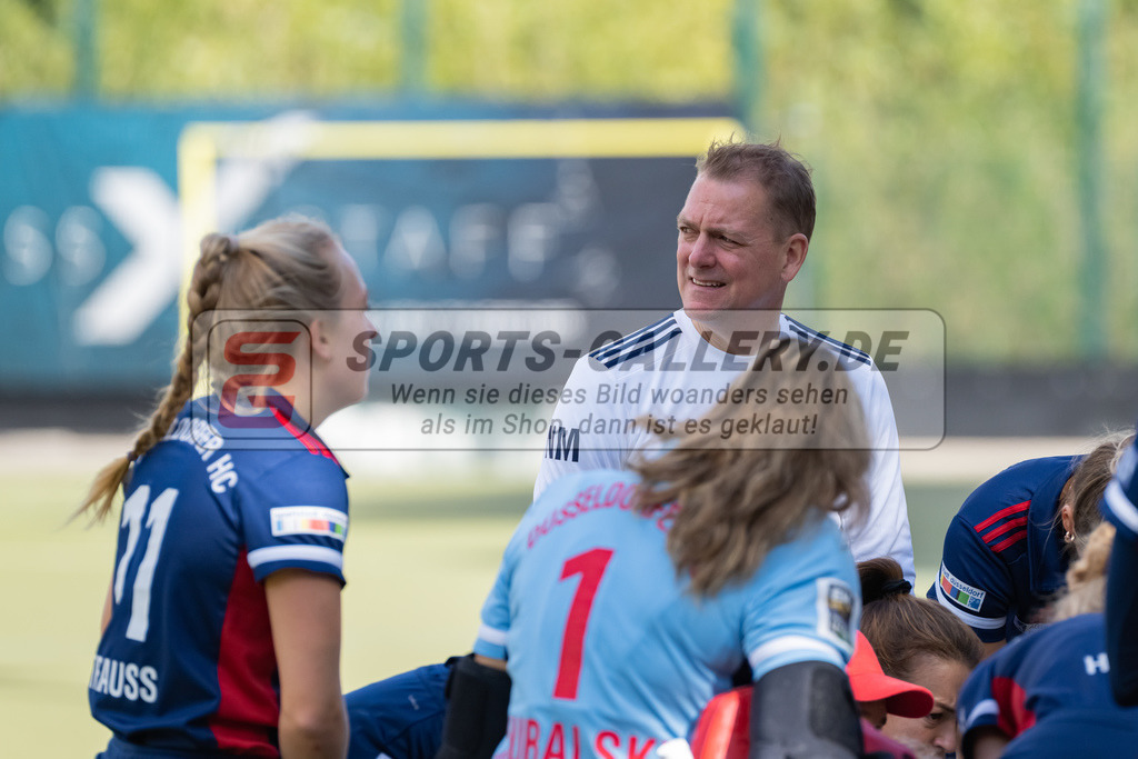 HK_20220925_100083 | 1. Bundesliga Damen Düsseldorfer HC - Berliner HC  am 25.9.2022 DHC Düsseldorf, Düsseldorf ,