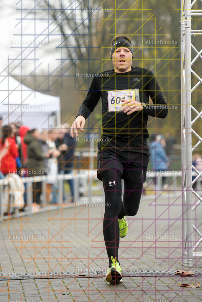 Neusser Erftlauf 2025  | 15km Neusser Erftlauf 2025 Foto: Heldenfoto.de