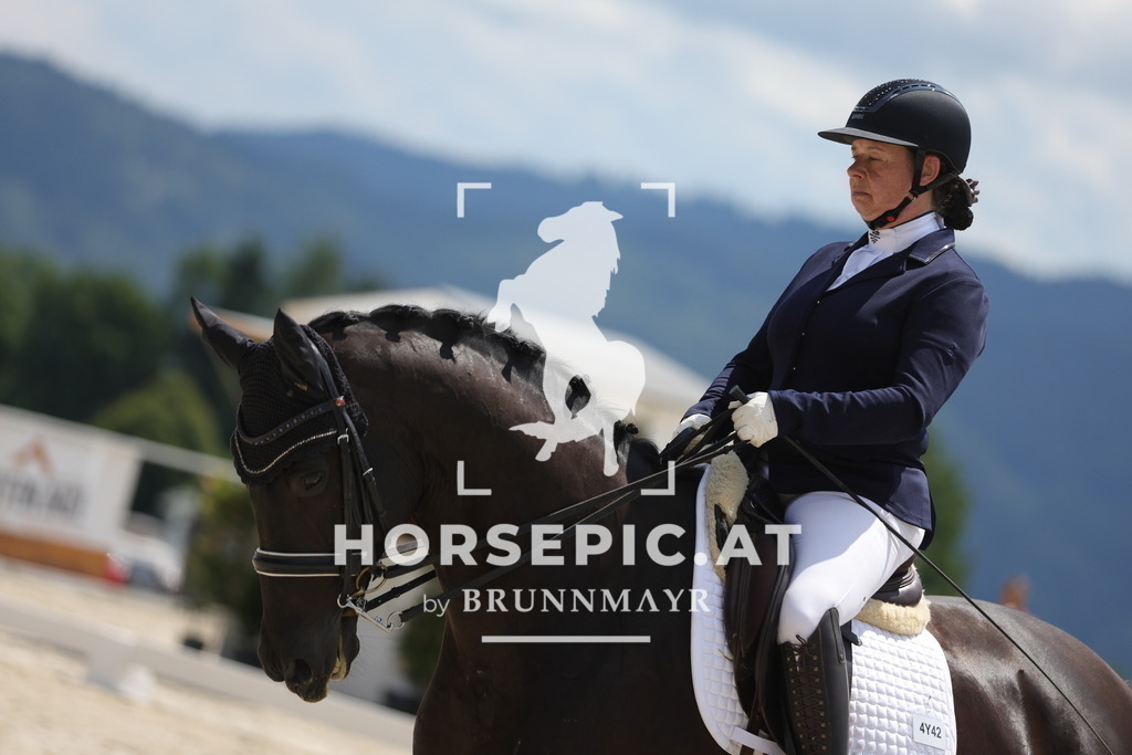 0P6A0395 | Willkommen bei Brunnmayr - Design & Fotografie – Ihrem Spezialisten für Reitturniere und Pferdeveranstaltungen in Oberösterreich, Salzburg und Bayern! Seit über 17 Jahren sind wir leidenschaftlich dabei.