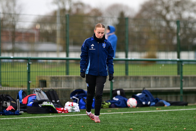 Fußball I Frauen I Saison 2025-2026 I Regionalliga Nord I 11. Spieltag I Hamburger SV U20 - Holstein Kiel I 27459 | Der Sportfotograf. - Realisiert mit Pictrs.com