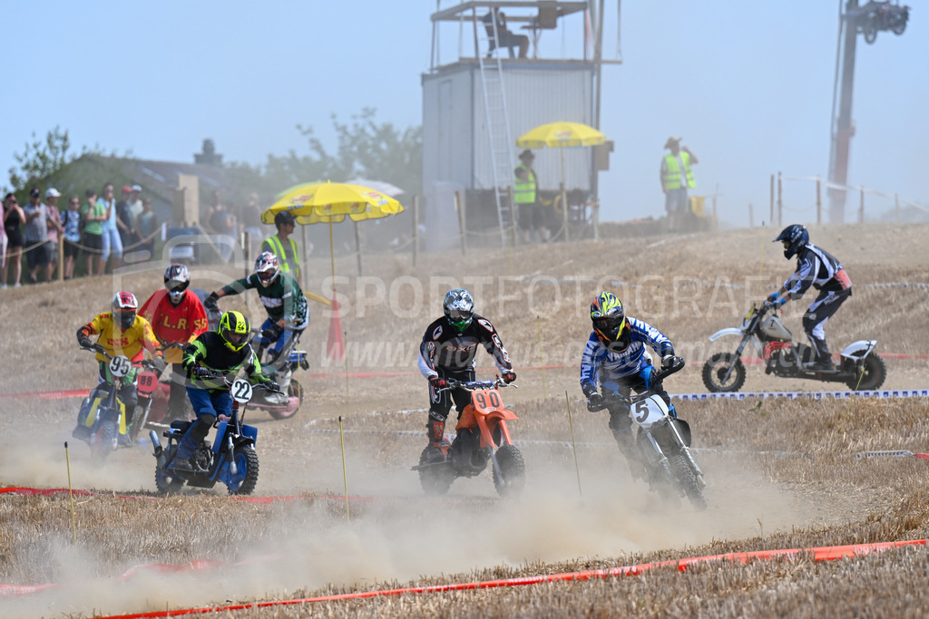 Motortrotti-Rennen Buch am Irchel - 19. August 2023 | Motortrotti-Rennen Buch am Irchel
Buch am Irchel, Kt. Zürich
Bild: Sportfotografie Markus Aeschimann | www.markus-aeschimann.ch - Realisiert mit Pictrs.com