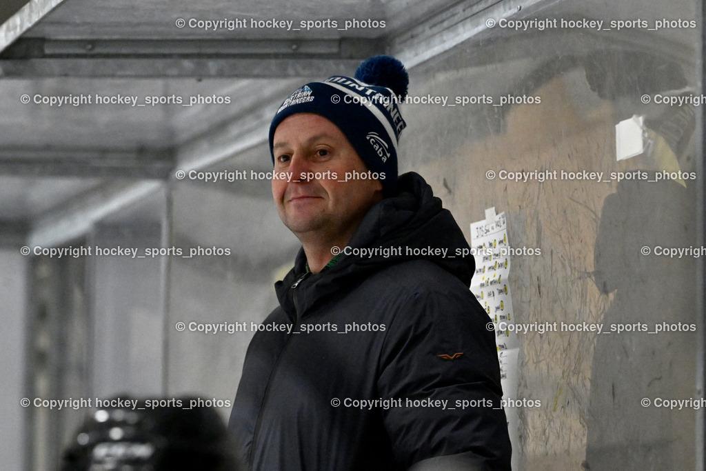 EC Tigers Paternion vs. Tarco Wölfe II | Headcoach EC Tigers Paternion Hannes Schellander, EC Tigers Paternion vs. Tarco Wölfe II, EC Tigers Paternion vs. Tarco Wölfe II am 19.12.2024 in Spittal an der Drau (Eissportzentrum Spittal), Austria, (Photo by Bernd Stefan)