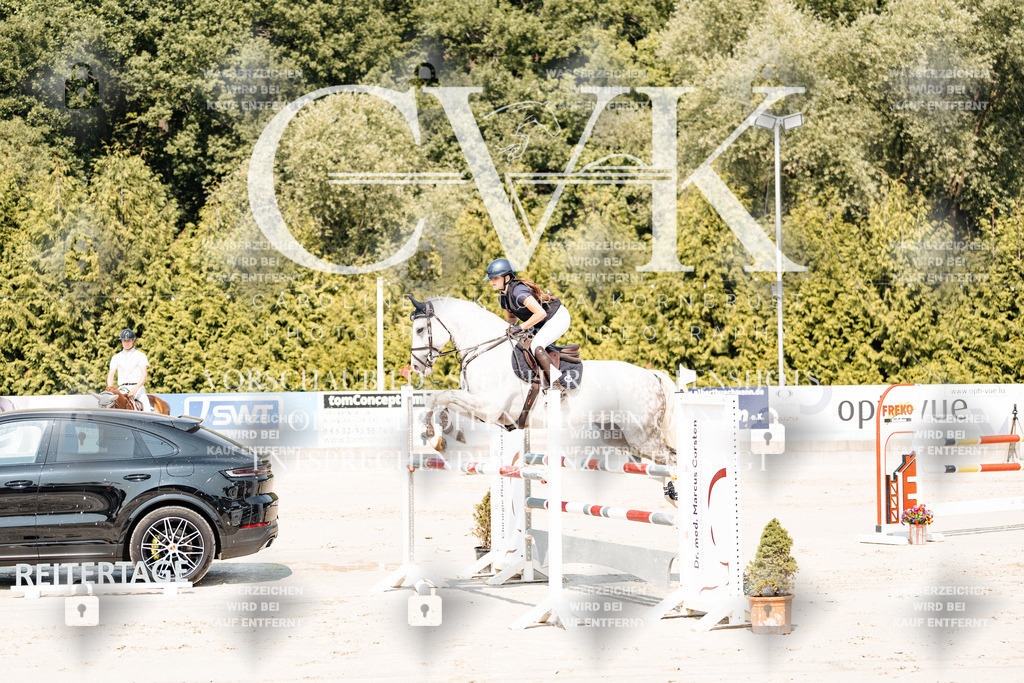 CK901413 | Turnierfotografie Pferdefotografie Trier Rheinland-Pfalz Pferdesport Reitsport Tierfotografie Sportfotografie Pferdevideo Pferdevideografie Equestrianvideography equestrianphotography  - Realisiert mit Pictrs.com