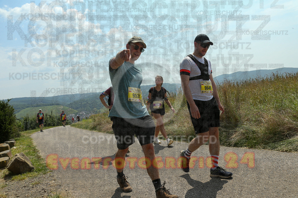 250614_1420_EX1_0648 | Sportfotografie im Rhein-Sieg Kreis, Köln, Bonn, NRW, Rheinland Pfalz, Hessen, etc. Unser Tätigkeitsfeld umfasst den Laufsport vom Volkslauf über den Marathon, Duathlon, Triathon bis zum Ultralauf wie Kölnpfad Ultra oder Schindertrail.