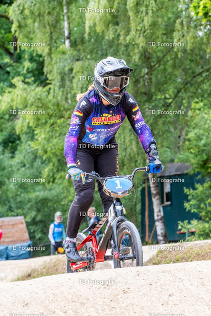 BayBMX2026-04901 | Fotogalerie von Thomas Dettweiler mit Eventbildern und lizenzfreien Fotos. Perfekt als Wandbild, für Büro, Website oder private Nutzung. - Realisiert mit Pictrs.com