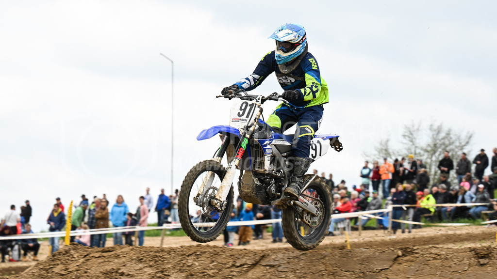 Motocross Schlatt bei Winterthur - 30. April 2023 | #91 Stieger Andi aus Hofstetten ZH (CH) auf Yamaha in der Kategorie Senioren am Motocross Schlatt bei Winterthur, 30. April 2023. 
Instagram: @mx_schlatt | @mc_wila | @sam_schweiz
Bild: Sportfotografie Markus Aeschimann | www.markus-aeschimann.ch - Realisiert mit Pictrs.com