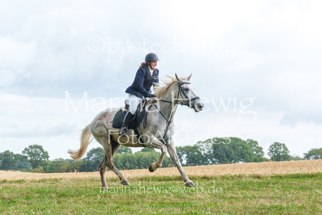 Jagd Knoop 26_MarinaHewigMCH02649 | Fotografie, FotoArt, PferdesportArt, Pferdesportfotografie, Landschaftsfotografie, Reisefotografie, Reise, Pferde - Realisiert mit Pictrs.com