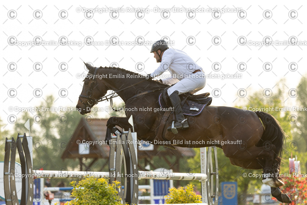 CL5A1497 | Emilia Reinking Fotografie - Realisiert mit Pictrs.com