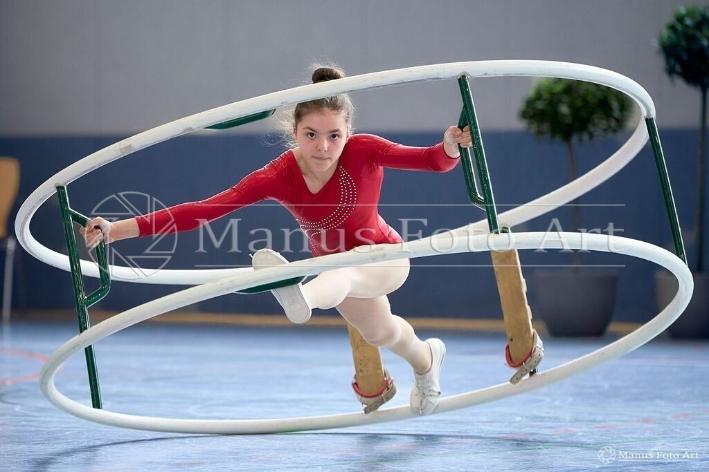 2024-06-21-B-DSC03623 | Professionelle Sportfotografie in Hamburg, Schleswig-Holstein und Niedersachsen – spezialisiert auf Rhönrad, Geräteturnen, Leistungsturnen und rhythmische Sportgymnastik. Bundesweite Begleitung von Rhönrad-Events. Jetzt Sport-Fotos - Realisiert mit Pictrs.com