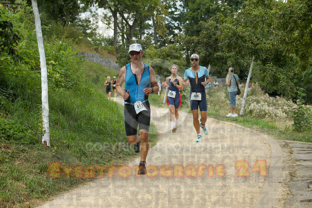 250824_1347_EX1_3697 | Sportfotografie im Rhein-Sieg Kreis, Köln, Bonn, NRW, Rheinland Pfalz, Hessen, etc. Unser Tätigkeitsfeld umfasst den Laufsport vom Volkslauf über den Marathon, Duathlon, Triathon bis zum Ultralauf wie Kölnpfad Ultra oder Schindertrail.