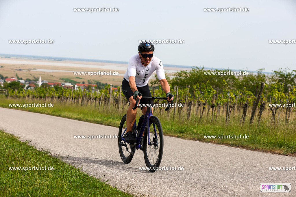 007A5677 | Neusiedler See Radmarathon 2025 #neusiedlerseeradmarathon #yourpictrs #sportshot_your_pictrs @Sportshotphotography Copyright:www.sportshot.de