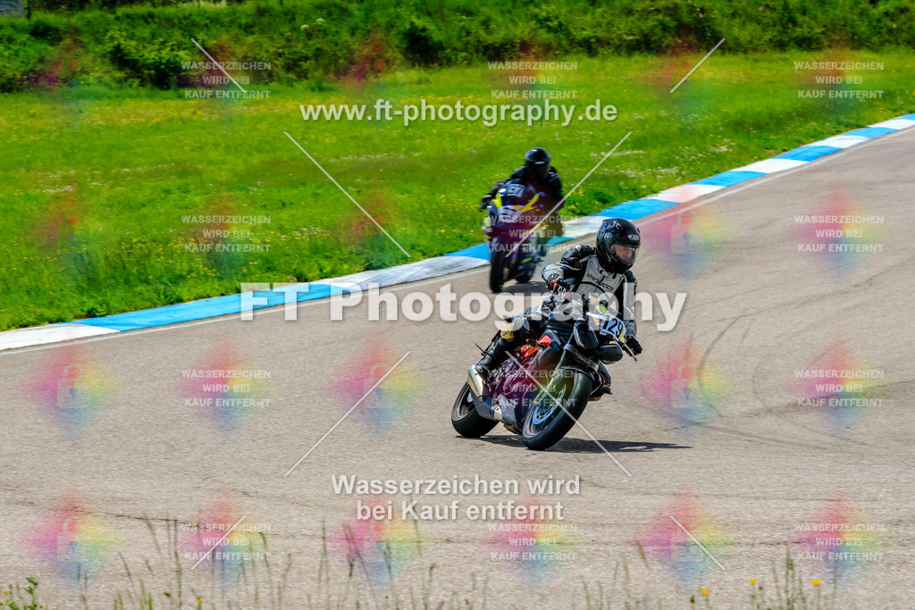 MotoTeam-0212 | Hier findet Ihr Bilder von Touristenfahrten auf der Nürburgring Nordschleife oder von anderen Veranstaltungen die ich besucht habe. Viel Spass beim Durch Schauen 