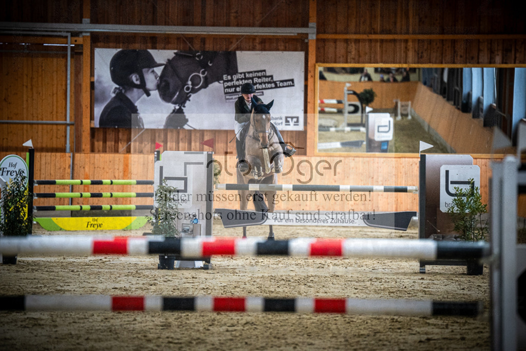 DOS_0687 | Entdecke hochwertige Reitturnierfotos von Foto Oger. Professionell, emotional und authentisch – jetzt Lieblingsmomente im Shop bestellen.Deutschlandweite Turnierfotografie. - Realisiert mit Pictrs.com