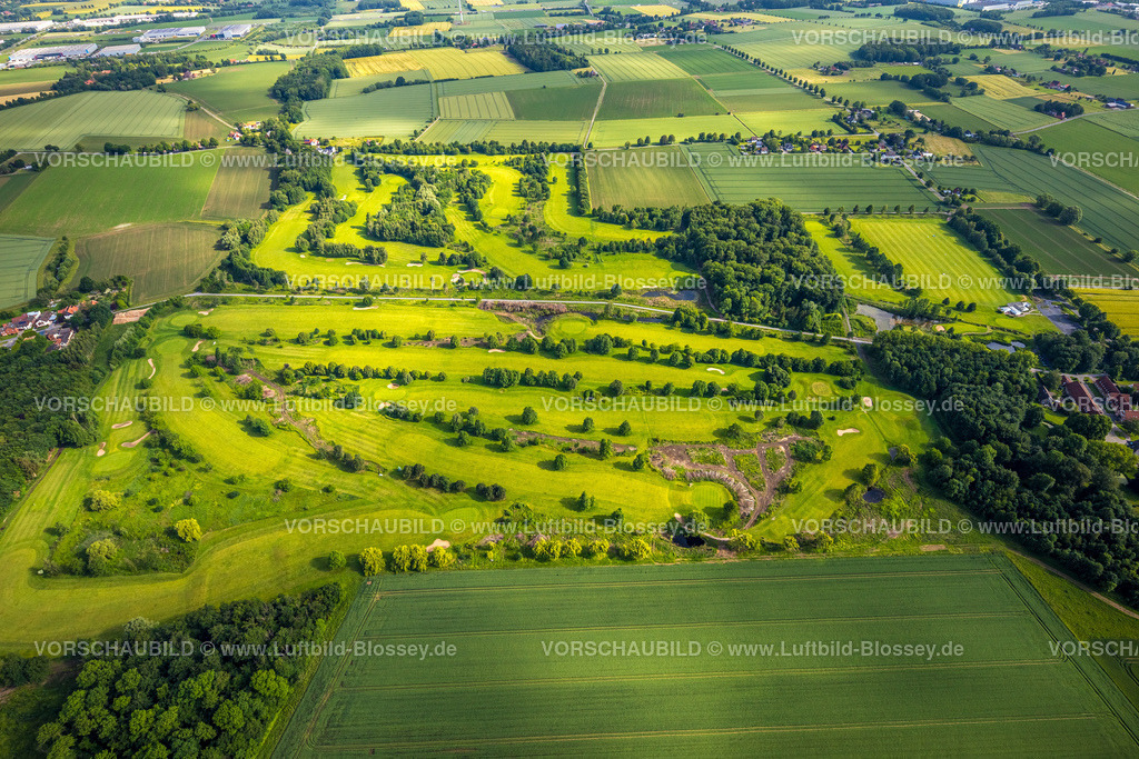 Hamm220602047 | Luftbild, Golfplatz Gut Drechen, Gobel-von-Drechen-Straße und Drei Eichen Weg, Osterbönen, Bönen, Ruhrgebiet, Nordrhein-Westfalen, Deutschland