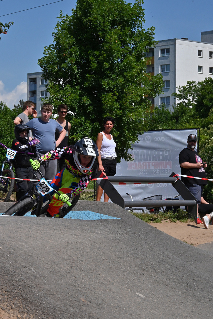 DSC_3192_philine | German Pumptrack Series - Realisiert mit Pictrs.com
