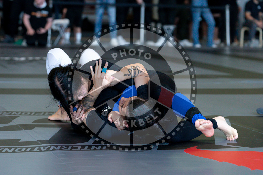 20240608PBB00791 | Fighters compete during the ILLCS VII summer edition luta livre competition in Hannover, Germany, on June 8, 2024.