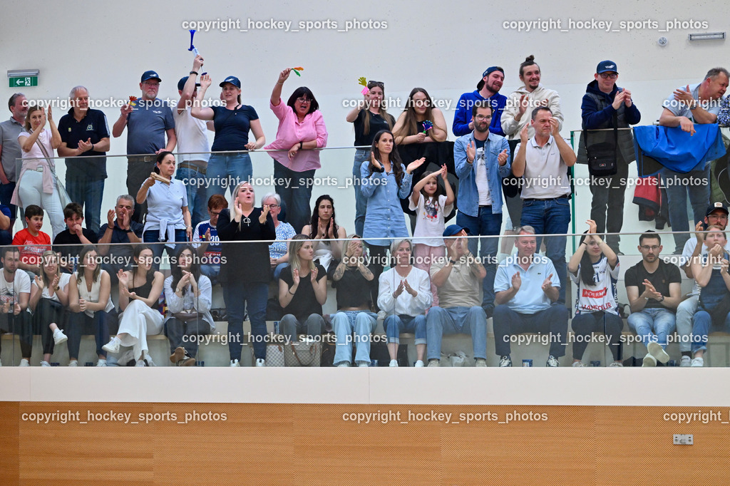 VSV Unihockey vs. Wiener Floorball Verein | VSV Unihockey Fans, VSV Unihockey vs. Wiener Floorball Verein, VSV Unihockey vs. Wiener Floorball Verein am 18.05.2025 in Villach (Ballspielhalle St. Martin), Austria, (Photo by Bernd Stefan)