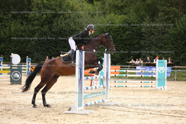 HG9A0488 | laurarinckfotografie - Realisiert mit Pictrs.com