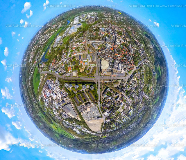 Hattingen230490831ReschopKreuzung | Luftbild, Straßenkreuzung am Reschop CarrÃƒÆ’Ã†â€™Ãƒâ€šÃ‚Â© mit Martin-Luther-Straße und Augst-Bebel-Straße, Erdkugel, Fisheye Aufnahme, Fischaugen Aufnahme, 360 Grad Aufnahme, , Hattingen, Ruhrgebiet, Nordrhein-Westfalen, Deutschland