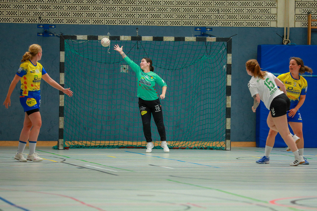 Neukirchen-Rheinhausen310825_023 | Bildergalerie von Sport-Ereignissen aber auch von weiteren spannenden Dingen - nicht nur vom Niederrhein. In Anlehnung an den bekannten Spruch von Hanns Dieter Hüsch heißt das Motto: "Niederrhein ist überall".  - Realisiert mit Pictrs.com