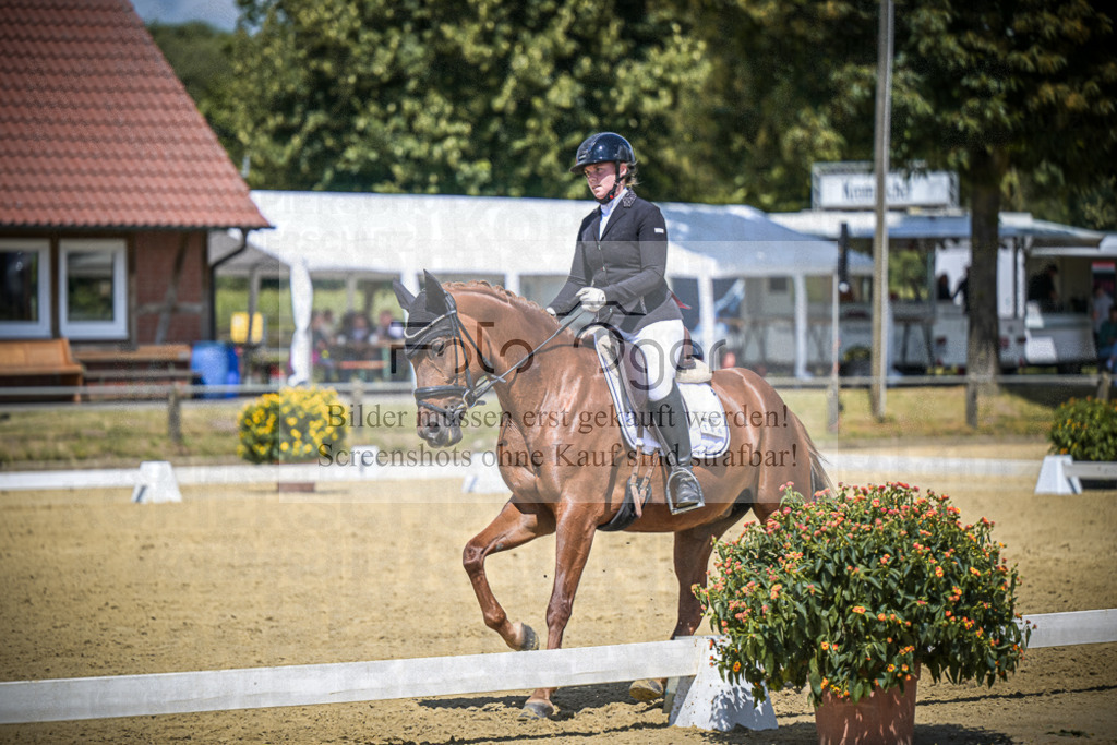 DOS_5486 | Entdecke hochwertige Reitturnierfotos von Foto Oger. Professionell, emotional und authentisch – jetzt Lieblingsmomente im Shop bestellen.Deutschlandweite Turnierfotografie. - Realisiert mit Pictrs.com