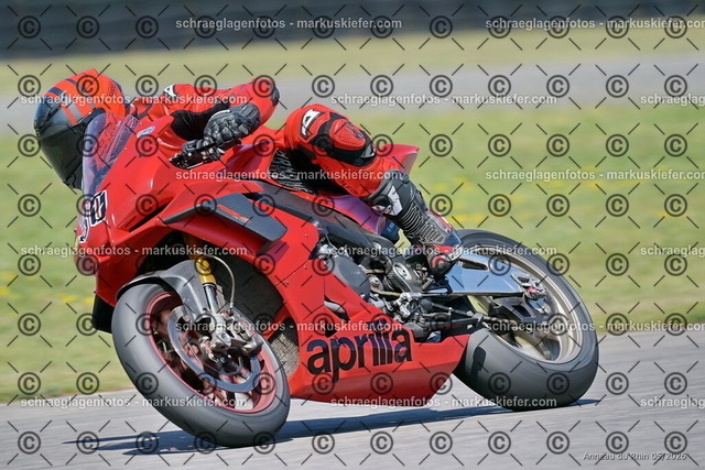 26BT01-1456 | 030 - Realisiert mit Pictrs.com