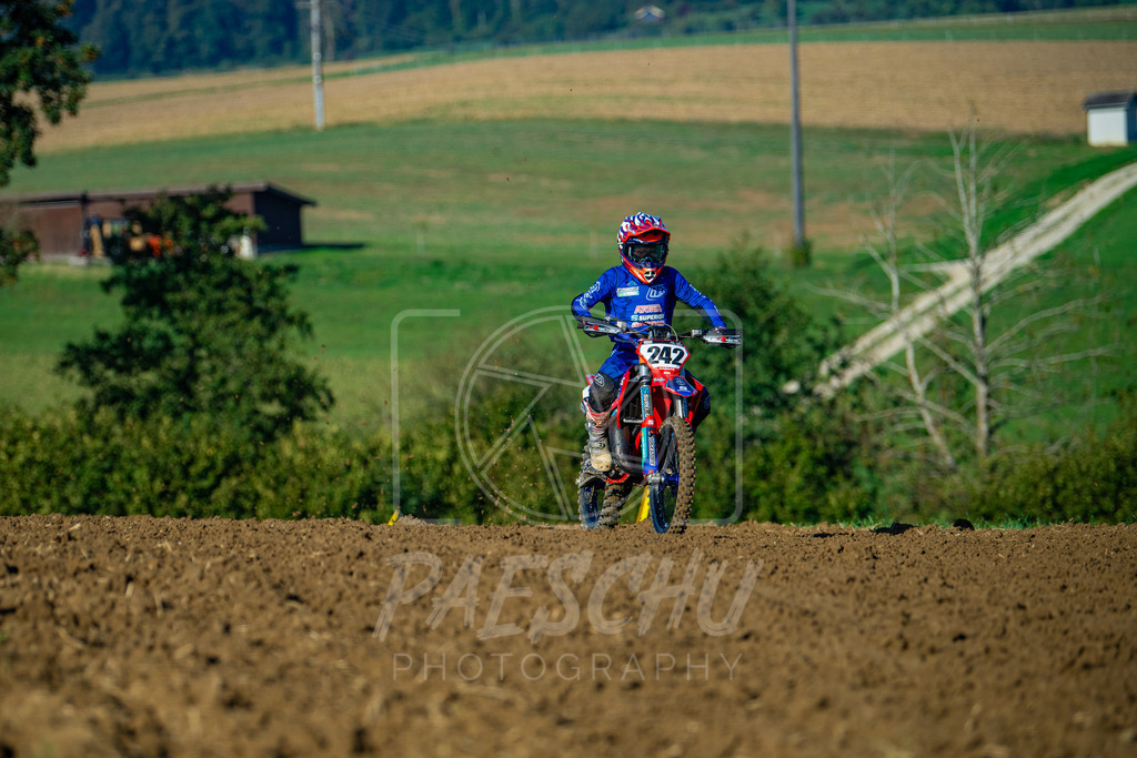 85 (90) | Paeschuphoto Shop - Wer nicht sucht der auch nicht findet.Ob Motocrossbilder oder von einem besuchtem Spiel, Hauptsache Action. - Realisiert mit Pictrs.com