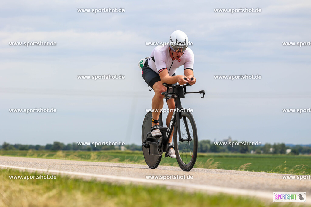 BR8A4936 | Stadttriathlon Erding 2025. #yourpictrs #sportshot_your_pictrs @Sportshotphotography #stadttriathlonerding Copyright: www.sportshot.de