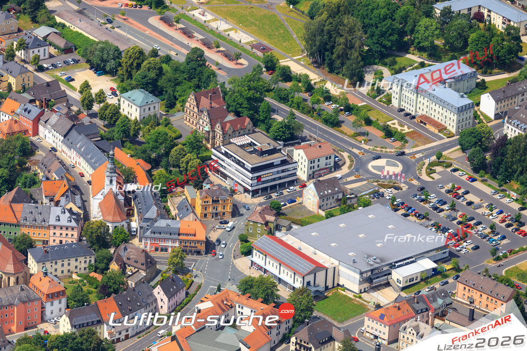 Die Luftaufnahme der Stadt Wunsiedel wurde vom UL-Flugzeug heraus erstellt ( keine Drohne )- hohe Auflösung für beste Qualität