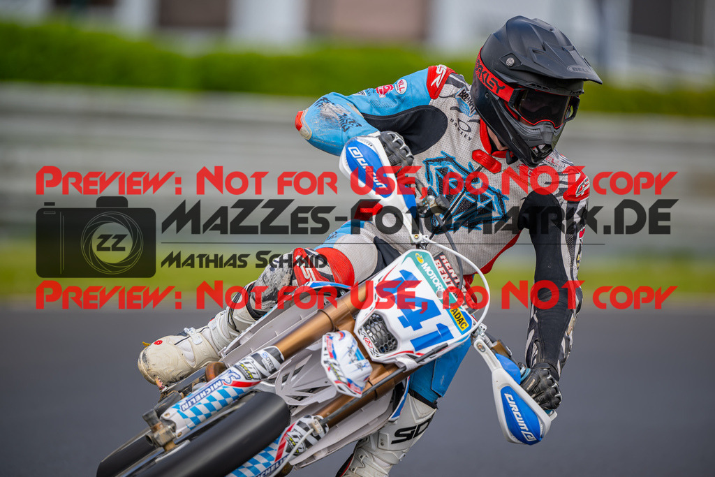 MaZZes-Fotomatrix-20260508-52220 | G3