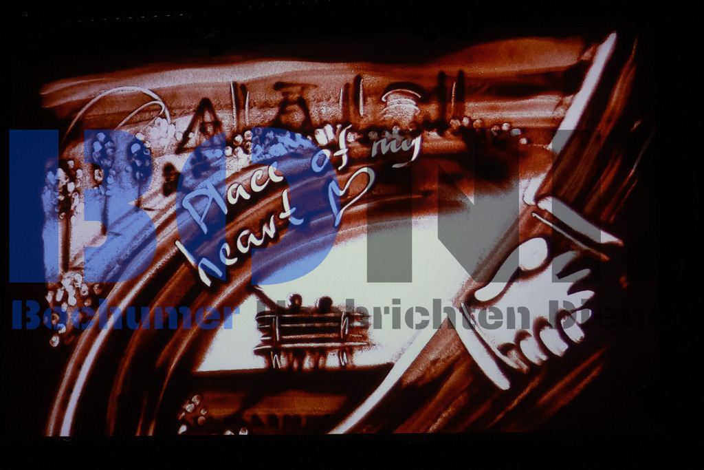 SES_VARECE20250907-38 | bond - Realisiert mit Pictrs.com