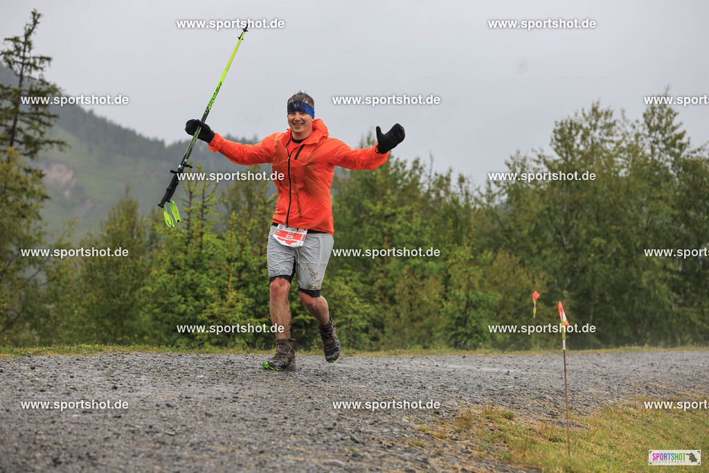 007A2657 | Rund um das Thema Sport-Event-Fotografie & individuelle Teilnehmerfotos. Jeder Teilnehmer wird fotografiert.