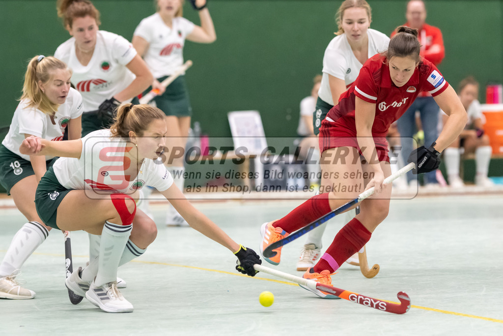 SFE_20221218_0038 | 1. Bundesliga Hockey Damen Rot-Weiss Köln - Crefelder HTCa am 18.12.2022 in Köln (KTHC Stadion Rot-Weiss Köln Tennis and Hockey Club), Photo: Stephan Fehrmann 2022 (Sports-Gallery),Rebecca Grote ( Rot-Weiss Köln #9 )