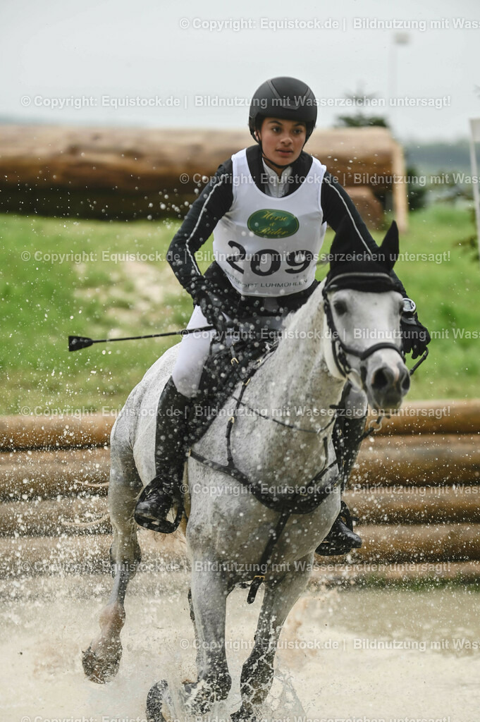 20230513_CCI2_Section2_Gelände_0036 | equistock