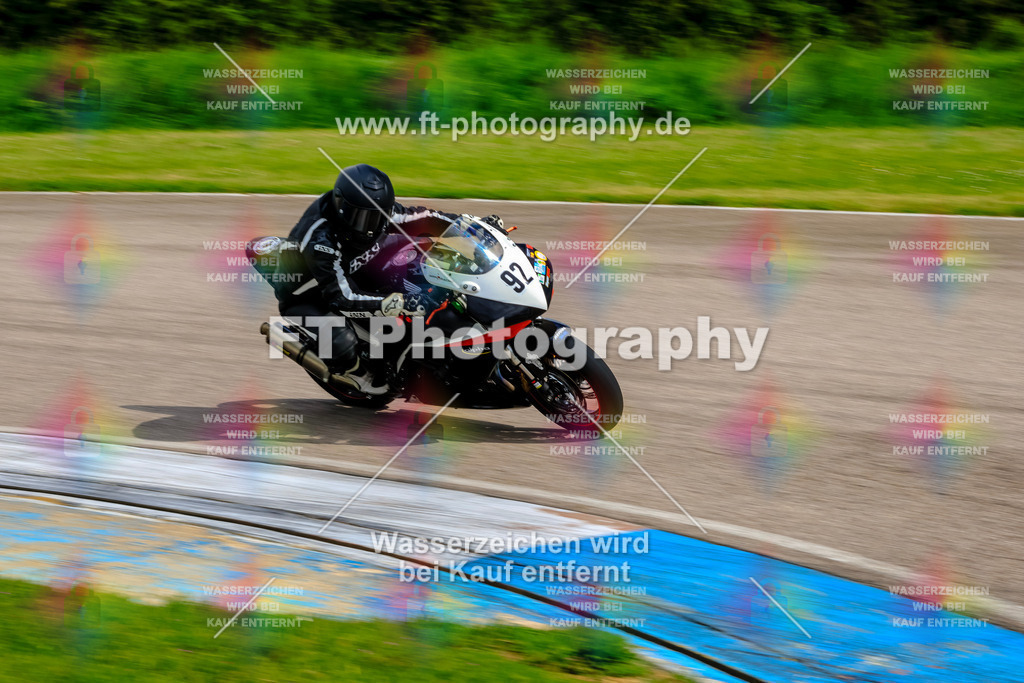 MotoTeam-9304 | Hier findet Ihr Bilder von Touristenfahrten auf der Nürburgring Nordschleife oder von anderen Veranstaltungen die ich besucht habe. Viel Spass beim Durch Schauen 