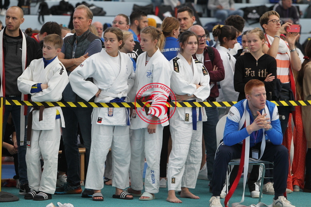 JT6F9749 | Fotos vom Adler Cup - Pictures from Adler Cup

Hier findet Ihr alle Eindrücke und großen Momente der Adler Cup Wochenenden. Here you will find all impressions and great moments of the Adler Cup weekends. - Realisiert mit Pictrs.com