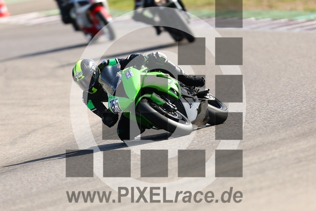 0155-20260426_01026 | Schöne Erinnerungen an spannende Momente - das festzuhalten ist unser Job. PIXELrace.de ist seit 2003 auf den Rennstrecken Europas unterwegs um die Action draußen beim Fahren und die wunderbare Stimmung imm Fahrerlager für euch einzufangen.