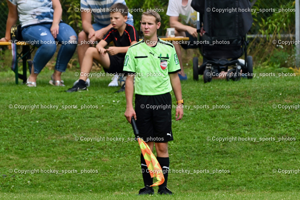 Carinthians Hornets vs. GAK 1902 Frauen | Santer Maximilian Referee, Carinthians Hornets vs. GAK 1902 Frauen, Carinthians Hornets vs. GAK 1902 Frauen am 01.09.2024 in Sachsenburg (Sportplatz Sachsenburg), Austria, (Photo by Bernd Stefan)