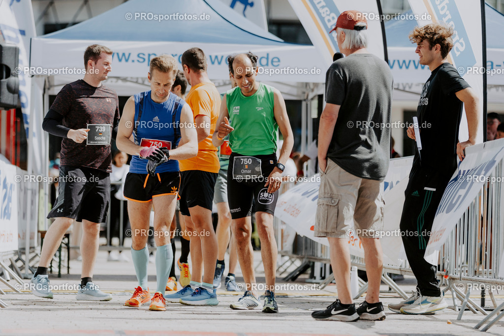 240825_Treppenlauf-213 | Professionelle Fotos Ihrer Laufsportveranstaltung.