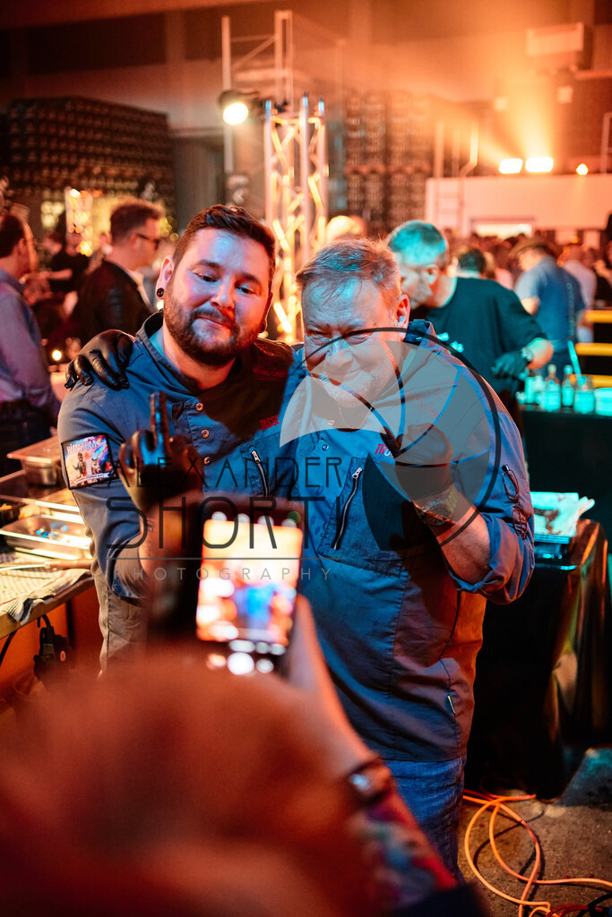 061_RC_OMEE_2025_05StationTeam_DRH08422 | alexandershorti - Realisiert mit Pictrs.com