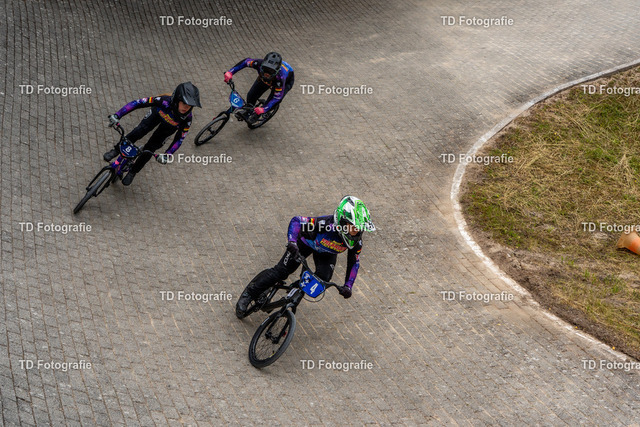 BayBMX2026-05070 | Fotogalerie von Thomas Dettweiler mit Eventbildern und lizenzfreien Fotos. Perfekt als Wandbild, für Büro, Website oder private Nutzung. - Realisiert mit Pictrs.com