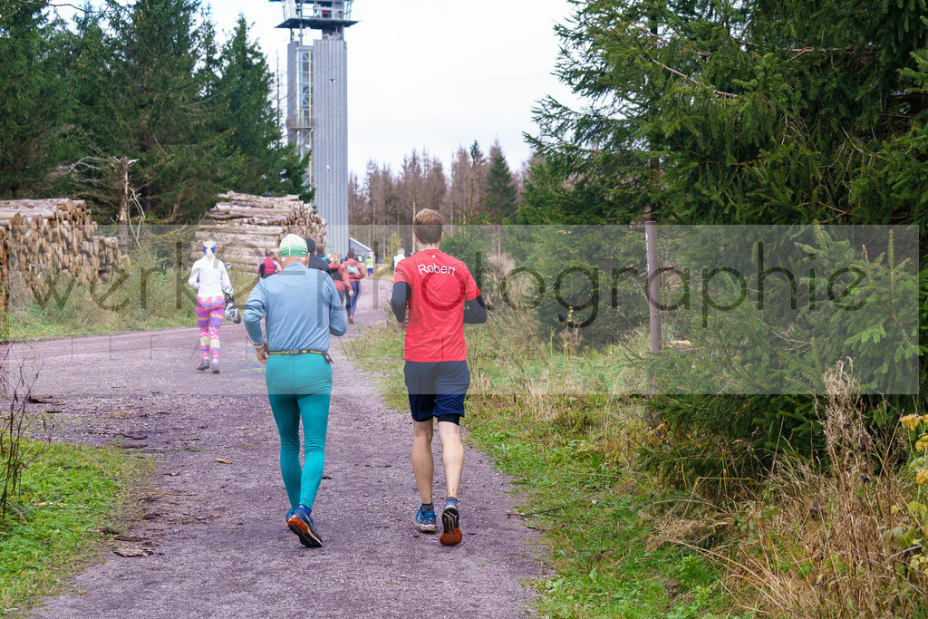 Herbstlauf 2024 | Rennsteig-Herbstlauf von Neuhaus am Rennweg nach Masserberg am 6. Oktober 2024