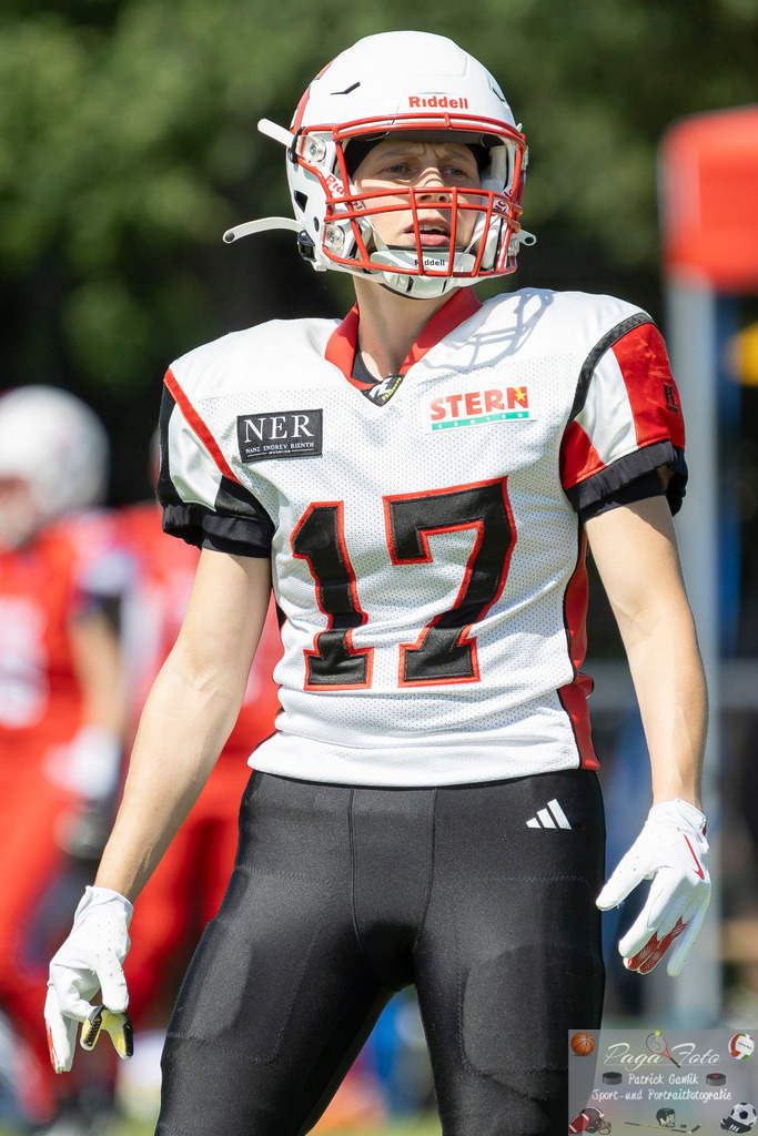 GFLW 1: German Football League Women 1: Rodgau Pioneers Ladies - Stuttgart Scorpions Sisters, 07.06.2026 | Pia Mende (Stuttgart Scorpions Sisters #17), Freisteller, Portrait / Porträt, Rodgau Pioneers Ladies - Stuttgart Scorpions Sisters, Rodgau, Maingau-Energie-Stadion "Am Weichsee", 7.6.2026 - Realisiert mit Pictrs.com