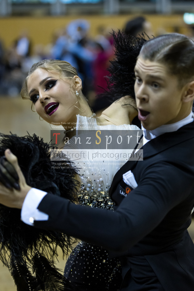 20241102_DC_HGR_Std_08903 | Tanzsportbilder, Standardtanz, Lateintanz, WDSF, DTV, LTVB, dancecomp, goc, hessen tanzt, blaues band der spree, walzer, tango, wiener walzer, slowfox, quickstepp, samba, rumba, cha-cha-cha, paso doble. jive, hd-kroft photography, turniertanzsport