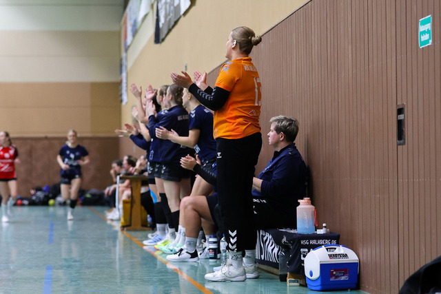 Handball I Damen I Saison 2025-2026 I Verbandsliga Süd I HSG Kalkberg 06 - MTV Dänischenhagen I 14.12.2025.100 | Kaja Pauline Tiegs (13, HSG Kalkberg 06) - Realisiert mit Pictrs.com