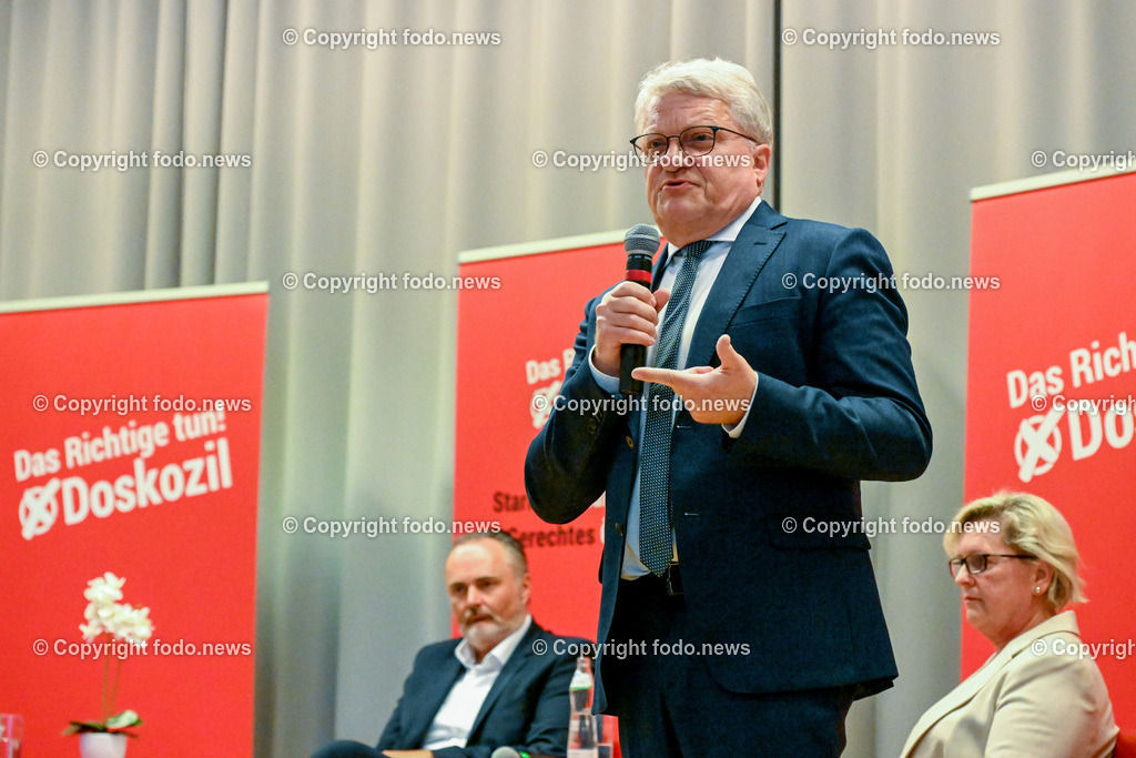 Hans Peter Doskozil in Linz_ 24.04.2023-26 | 24.04.2023, Linz, AUT, Hans Peter Doskozil in Linz, im Bild LH Hans Peter Doskozil (SP, Landeshauptmann Burgenland), Klaus Luger (SP, Bgm. der Stadt Linz)