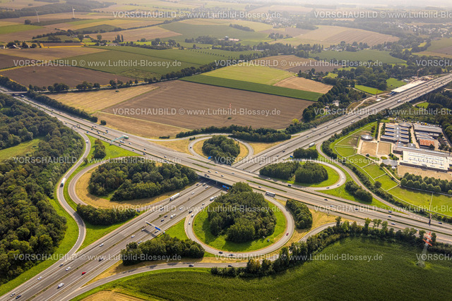 Unna230901162 | Luftbild, Autobahnkreuz Dortmund/Unna, Autobahn A1 und Autobahn A44, Massen, Unna, Ruhrgebiet, Nordrhein-Westfalen, Deutschland