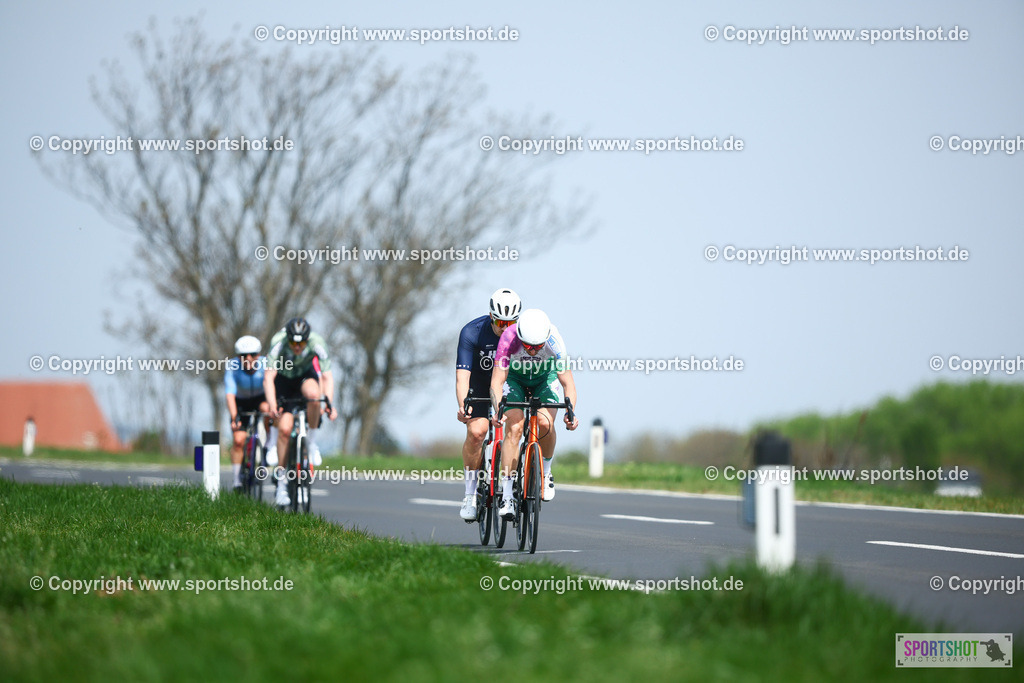 552_TRA55779 | Neusiedlersee Radmarathon 2026@sportshot_your_pictrs #yourpictures#roadtowm2029 #nrm #neusiedlerseeradmarathon #neusiedlersee #neusiedlerseetourismus #burgenland #mörbisch #nrm26 #burgenlandtourismus #voglundco #poweredbyburgenlandtourismus #radsport #rad #marathon #ucigranfondo #visitburgenland #ucigranfondoworldseries