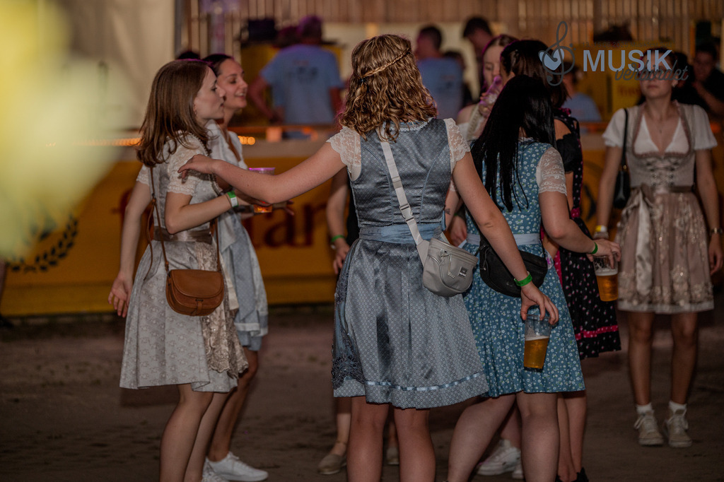 DSC_3370 | "Fussifoto.com – Ihr Ansprechpartner für hochwertige Fotografie! Entdecken Sie kreative Bilder und professionelle Dienstleistungen. Kontaktieren Sie uns für Ihre Projekte!"