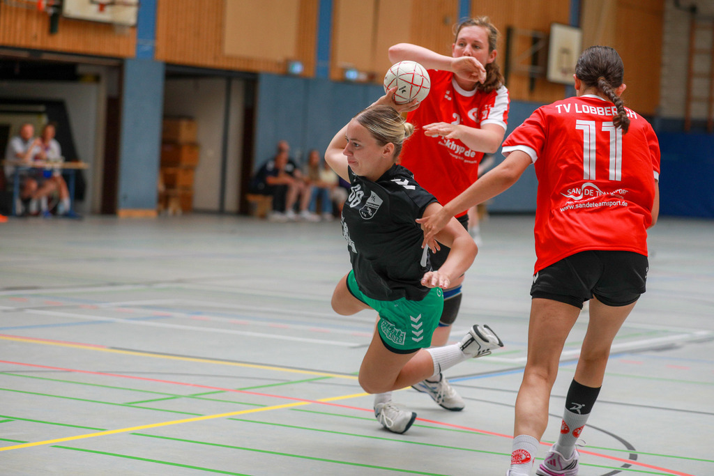 Rheinhausen-Lobberich_Plus_310825_035 | Bildergalerie von Sport-Ereignissen aber auch von weiteren spannenden Dingen - nicht nur vom Niederrhein. In Anlehnung an den bekannten Spruch von Hanns Dieter Hüsch heißt das Motto: "Niederrhein ist überall".  - Realisiert mit Pictrs.com